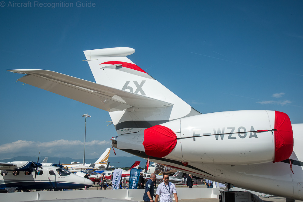 Compared to other Falcons the Falcon 5X & 6X have a very short tail cone, with APU exhaust. Image