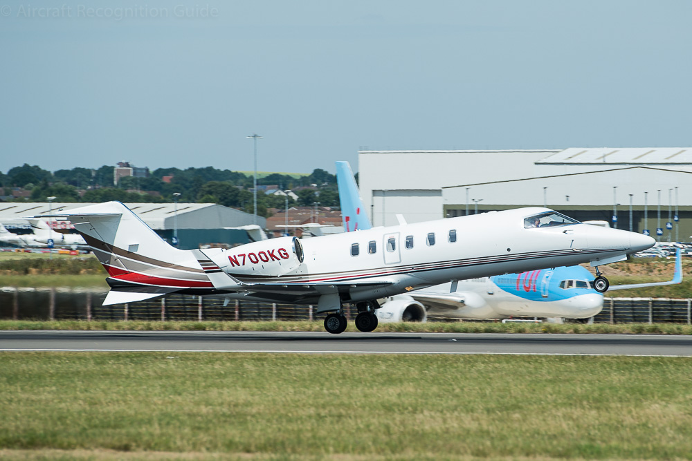 learjet 40