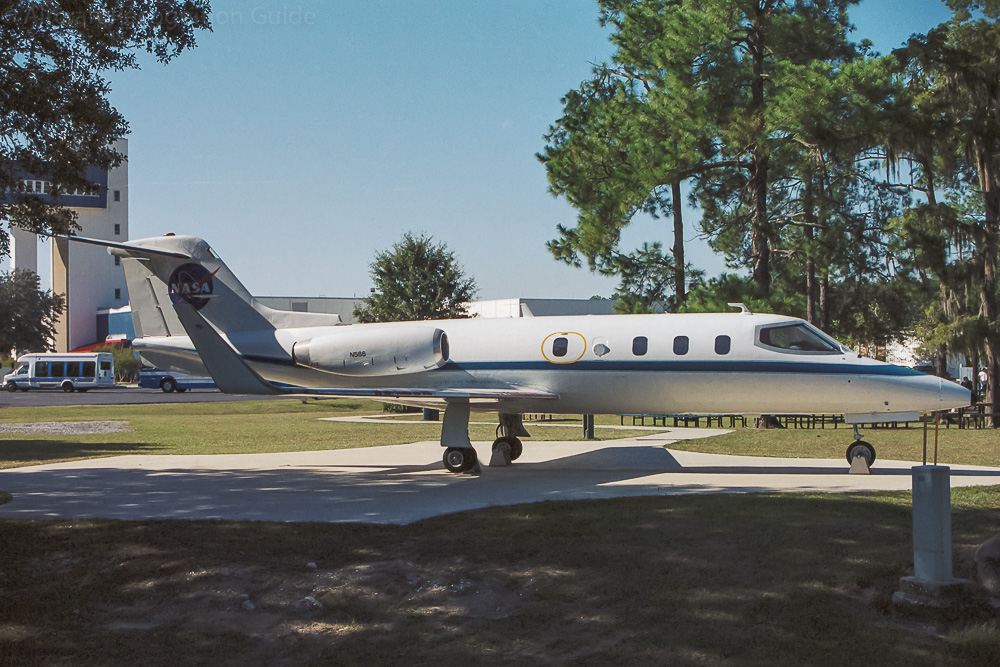 The Learjet 28 has the fuselage, slim engines and tail of the model 25D with the swept Longhorn wings with winglets. Image