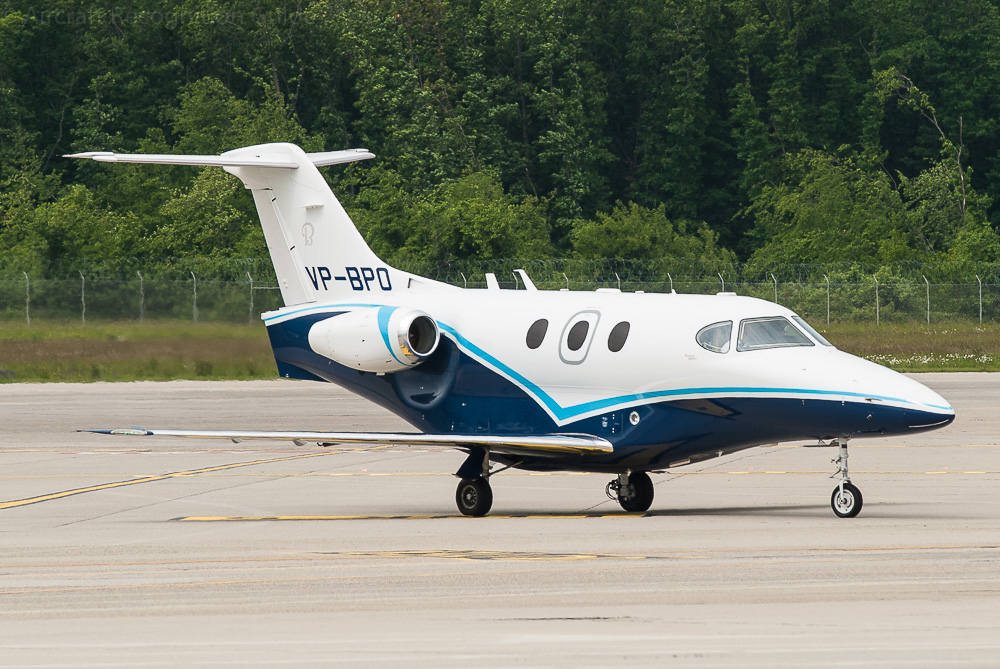 raytheon 390