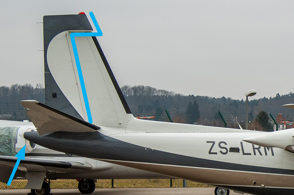 On this detail photo you can better see the long dorsal fin and pointed tail cone that distinguish the Commander 690A from the 690. Also highlighted is the shape of the rudder, including the horn balance at the top. Image